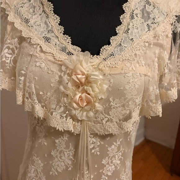 Vintage Romantic Lace Dress Satin Underlay Floral Appliqué 80s - Picture 2 of 12